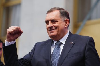 Rendőri fellépés akadályozta meg Milorad Dodik letartóztatását Szarajevó közelében