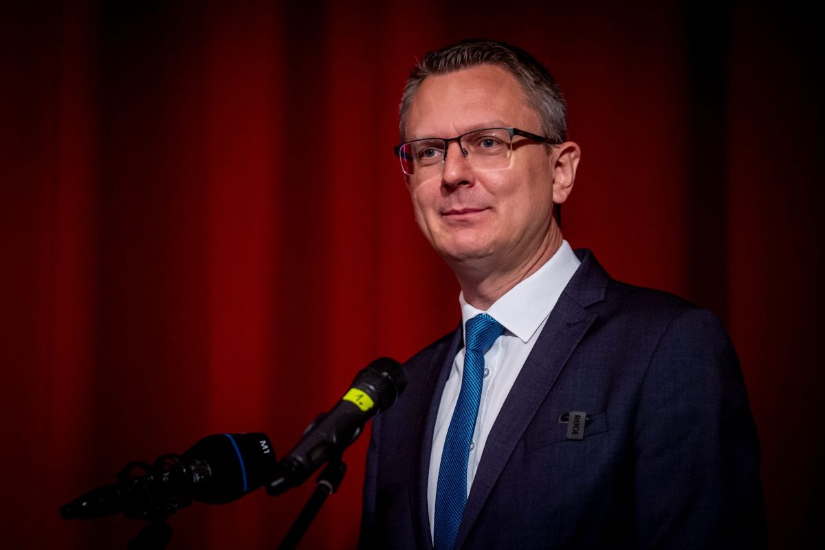 Hivatalos: hamarosan megszűnik a TB-kiskönyv