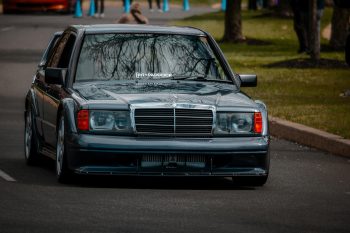 Kötelező éves vizsga vár a tízévesnél idősebb autókra 2026-tól