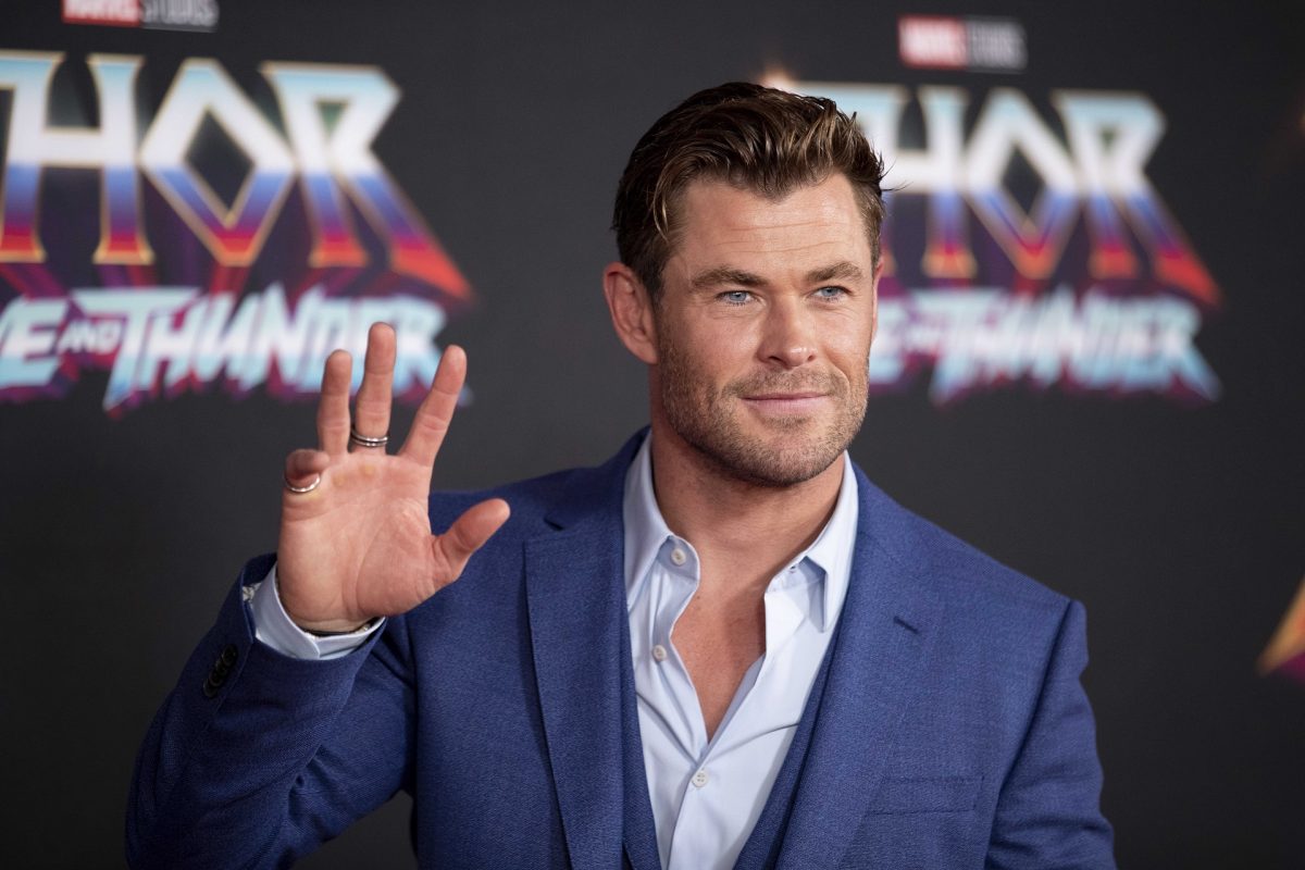 Chris Hemsworth megint nagyon komolyan kigyúrta magát (videó)