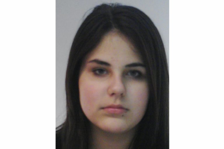 Eltűnt egy 12 éves kislány, mobiltelefont sem vitt magával