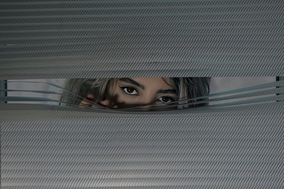 Házassági bosszú betörésnek álcázva – vádat emeltek egy kiskunmajsai nő ellen