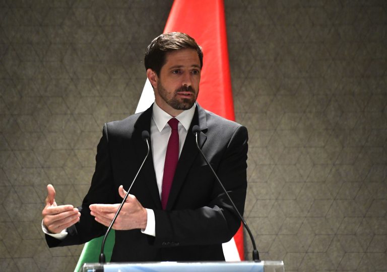 Magyar Levente: a magyar járműipart minden erőnkkel támogatjuk a kihívások közepette is