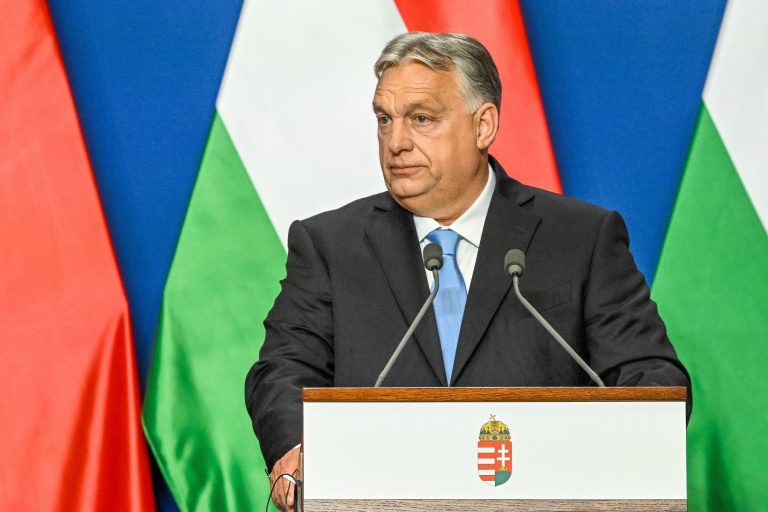 Orbán Viktor összehívta a Védelmi Tanácsot, „példátlan titkosszolgálati támadás érte Magyarországot”
