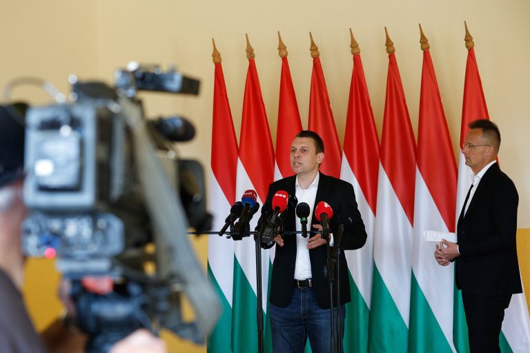 Menczer Tamás: A Tisza Párt tönkre akarja tenni Magyarországot