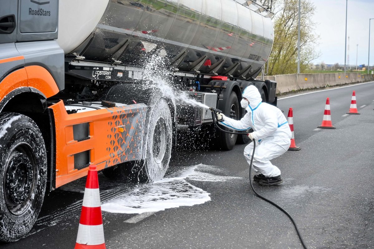 Feloldotta a kormány a szomszédos országokra vonatkozó húsimport-korlátozásokat