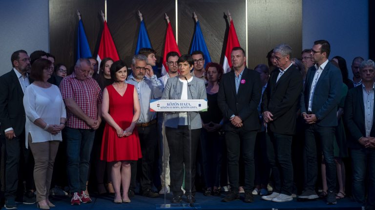 Gyurcsány már annyira népszerűtlen volt, hogy veszélybe sodorta a DK-t?