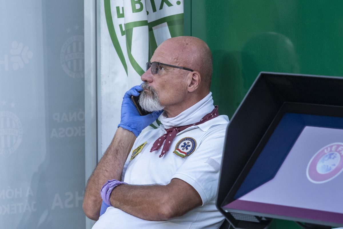 Zacher Gábor elmondta, mi a véleménye az energiaitalok 18 év alattiaknak szóló betiltásáról