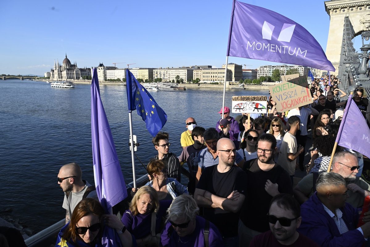 Rendőrségi ügy lett a Momentum rongálásából