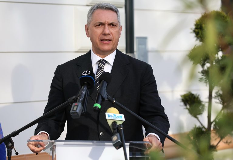 Lázár János Magyar Péterről: a nemzet lehallgató tisztje