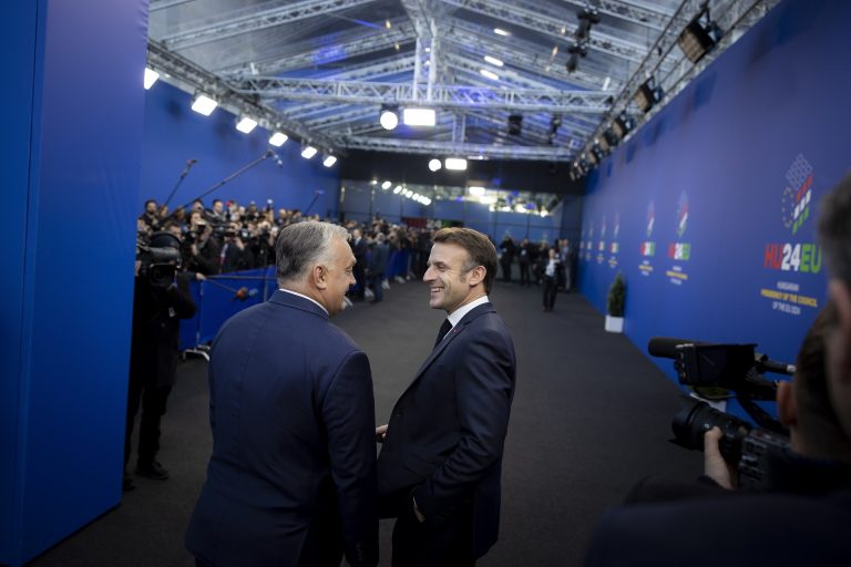 Macron már Kínát figyelmezteti, megjelenhet a NATO Ázsiában Észak-Korea miatt