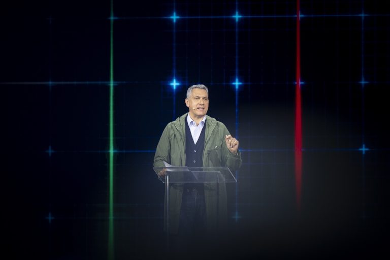 Ma este jön a következő LázárInfó Lázár Jánossal, Miskolcon kérdezhetnek tőle az emberek