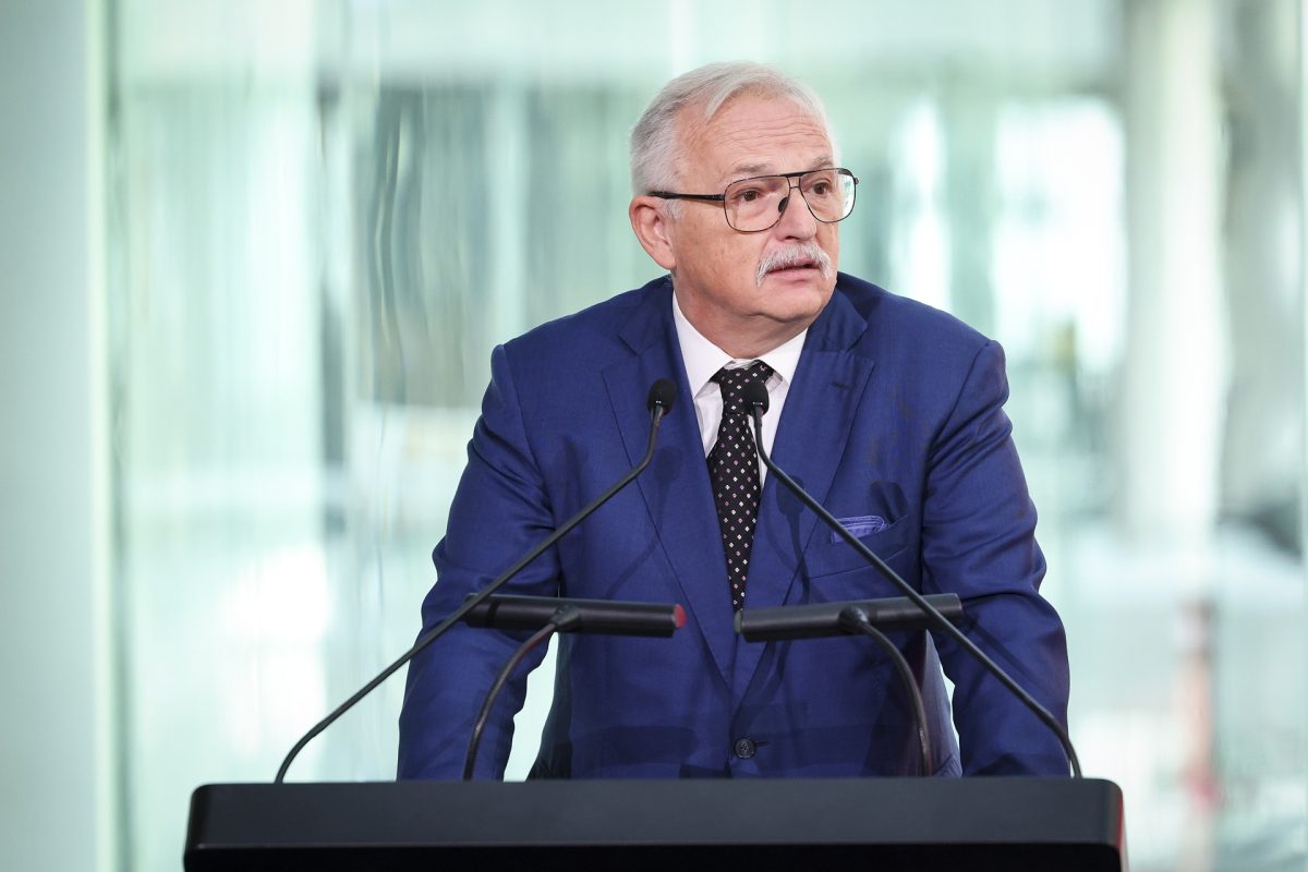 Mol-vezér: 500-600 millió dollár többletköltséget jelentene az orosz olajról való leválás