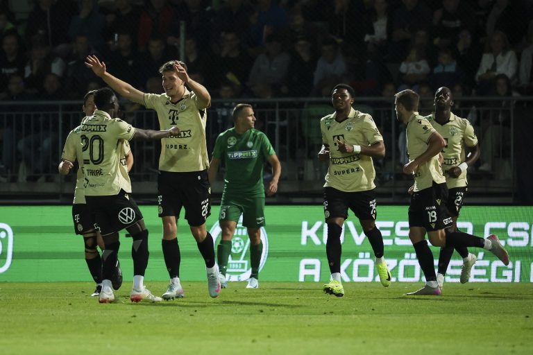 Bognár György dühös: „A Fradi jobb volt egy bíróval”