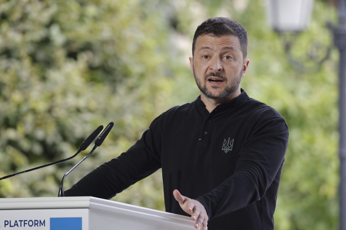 Oroszország azt mondja, masszív támadást indított Ukrajna Krímben