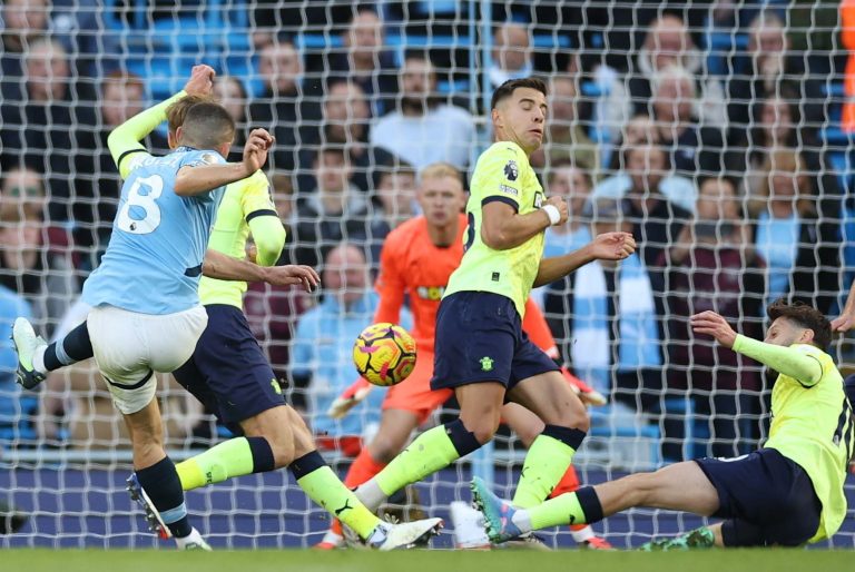 Elnézést kért a Southampton, amiért nem döntötték meg a Derby negatív Premier League-rekordját