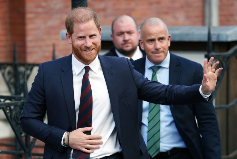 Harry herceg azt mondja, a király még csak nem is beszél vele