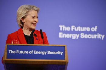 Szijjártó Péter rendkívüli bejelentést tett az orosz olaj és gáz EU-s kitiltását követően