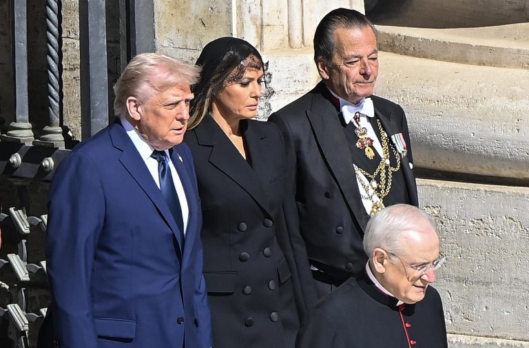 Amire eddig esély sem volt: Trump, Putyin és Zelenszkij ugyanazon szobában lehet a héten