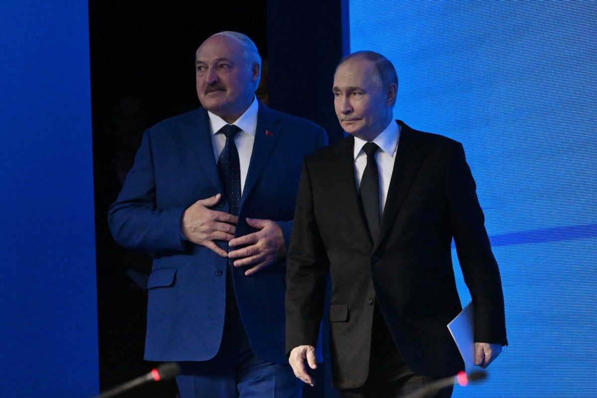 Putyin jelezte az ukránoknak, Oroszországnak atomfegyverei is vannak