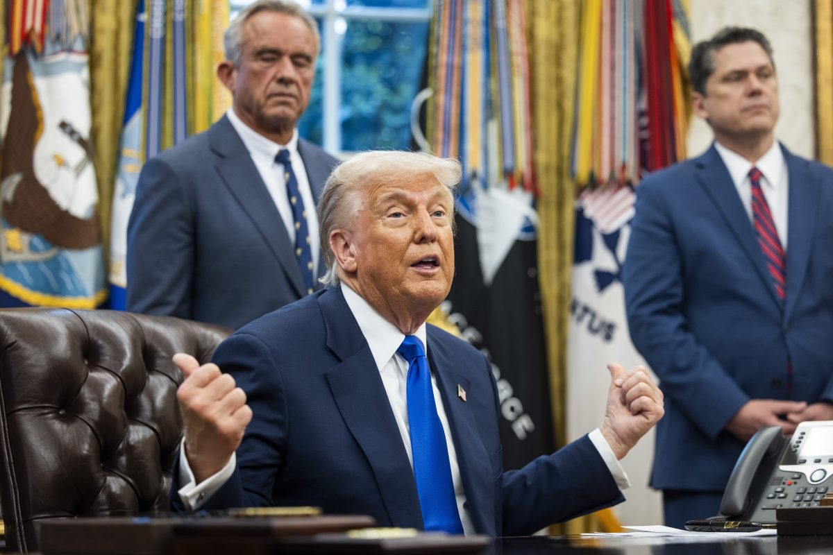 Ez gyors volt, Trump máris két vállra fektette az egyik terroristacsoportot