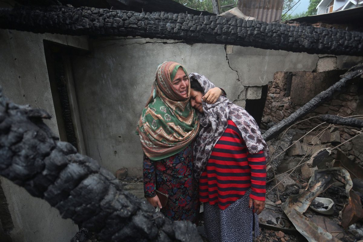 Az atommal is rendelkező Pakisztán rakétaesőt zúdított Indiára, rendkívüli a helyzet