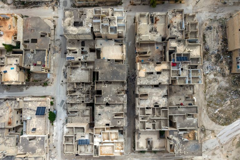 Lövöldözésbe kezdtek az emberek Szíriában Donald Trump bejelentése után