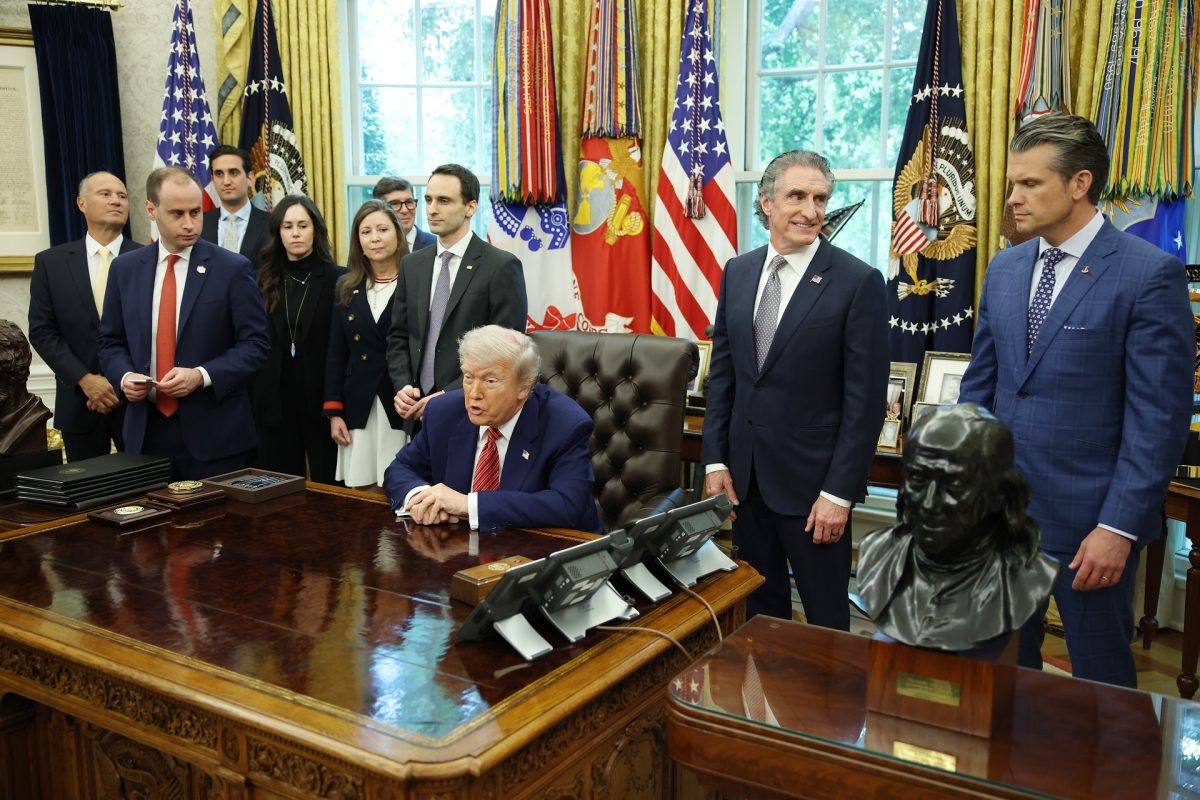 Az EU kész visszaütni Donald Trumpnak, óriási vámháború lehet belőle