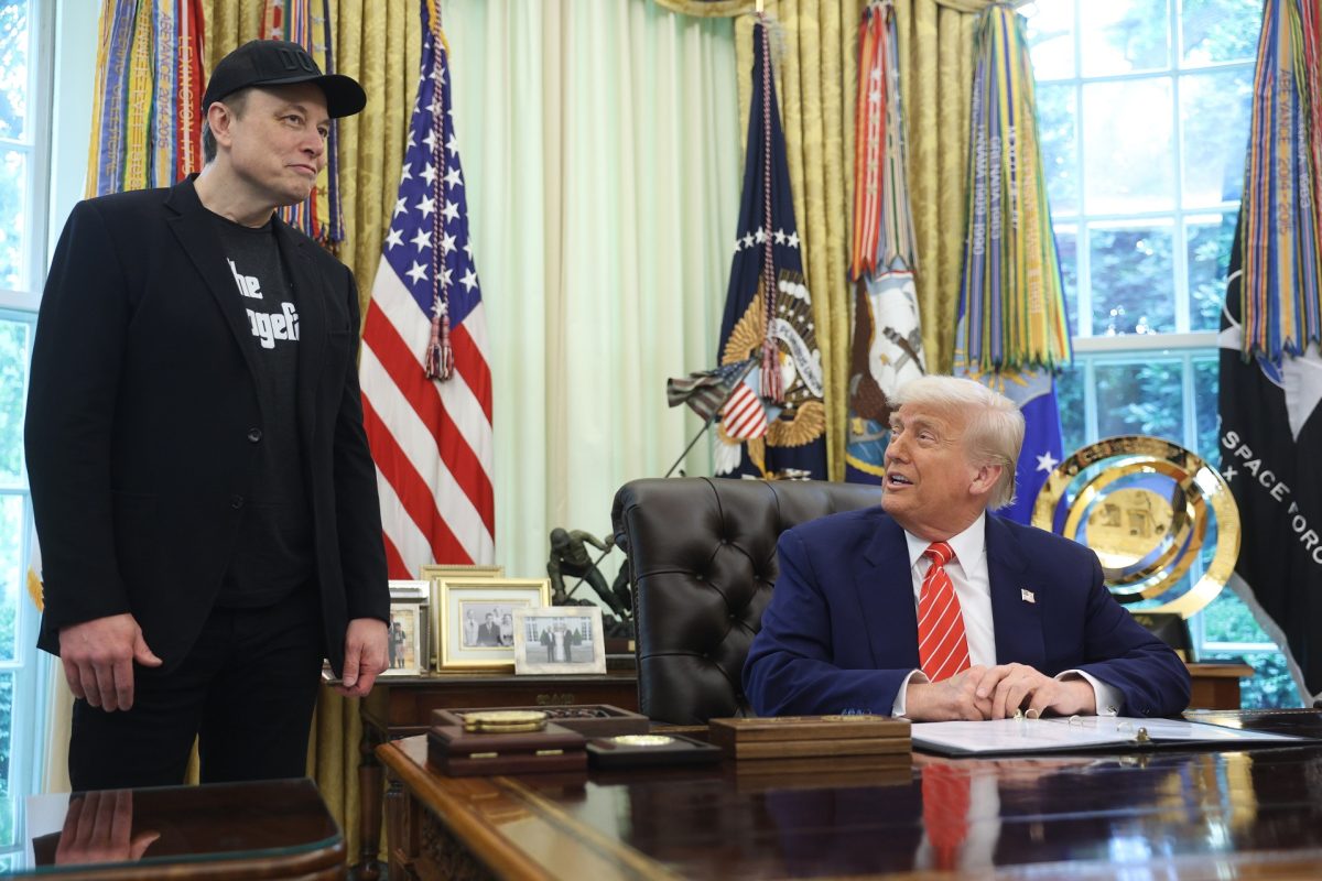 Kibertámadás érte Trump egyik fontos emberének telefonját