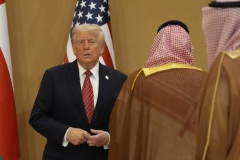 Trump súlyos ultimátumot adott Iránnak, akár az USA hadseregét is bevetné