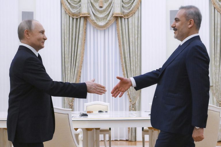 Oroszország Ukrajna válaszára vár, miért nem reagál Kijev?