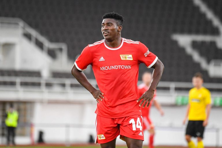 Felébredt a kómából a Nottingham Forest nigériai csatára