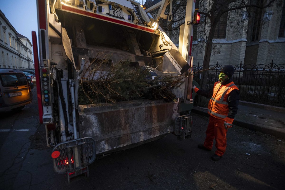 Elszabadult egy kukásautó kereke Budapest XI. kerületében