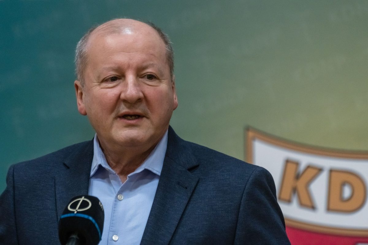 Simicskó István: „a hazaszeretetet bele kell írni a fiatalok szívébe”