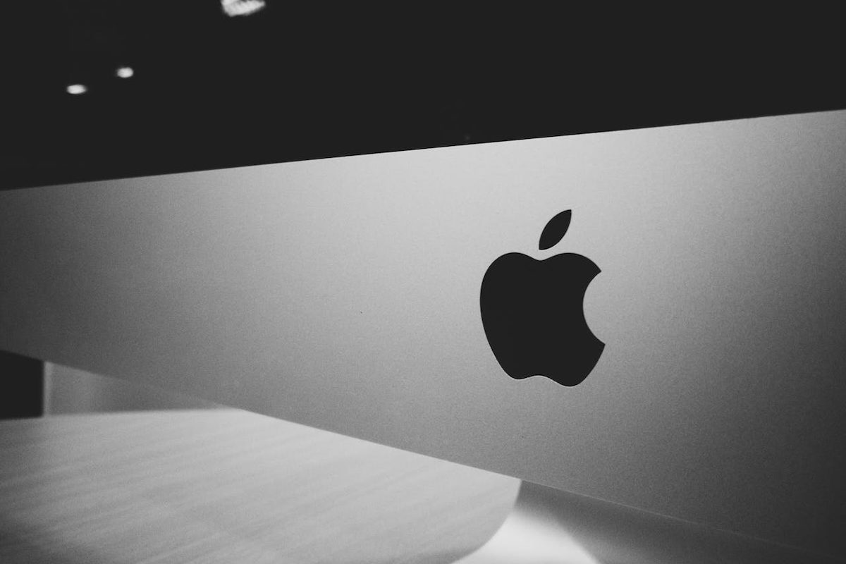 Veszélyben az Apple-felhasználók: hackerek célkeresztjében az AirPlay