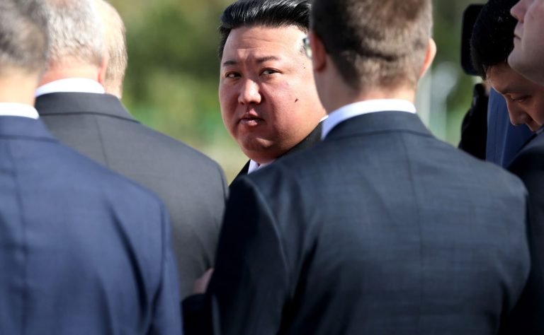 Észak-Korea visszadobta Trump Kim Dzsongunnak küldött békülő levelét