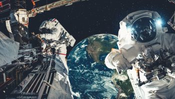 Sikeresen dokkolt az ISS-en a Dragon űrhajó Kapu Tiborral a fedélzetén