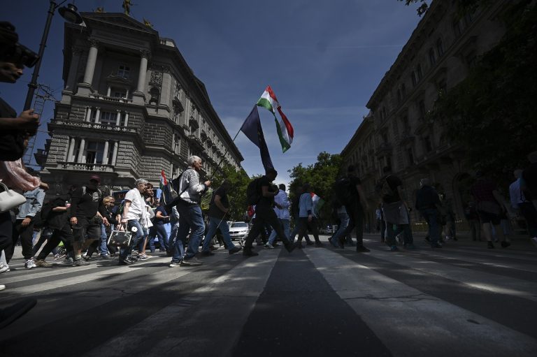 Újabb incidens érte a Tisza Párt önkénteseit, most Kondón