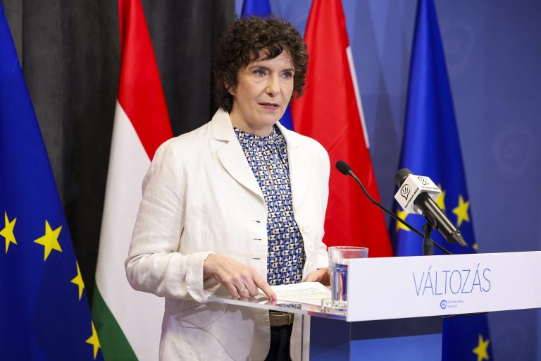 Dobrev Klára: 700 ezer kormányváltást kívánó szavazó van, akik nem akarnak a Tisza Pártra szavazni