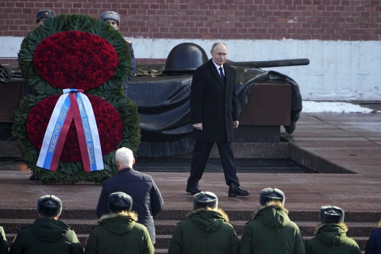 Erősen vészjósló adatot osztott meg a NATO Oroszország elképesztő haderejéről
