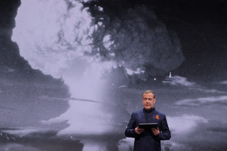 Medvegyev azt üzente az ukránoknak, nem fogják megúszni a hétvégi akciójukat