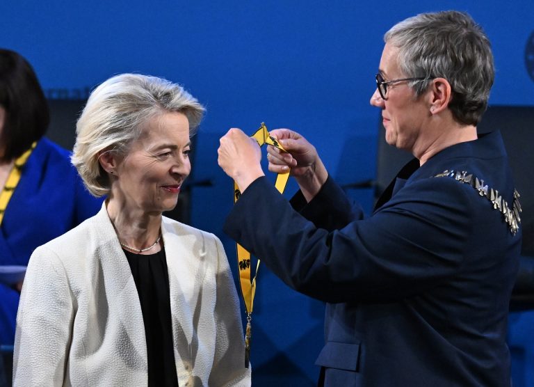 Összehangolt szankciós támadásra készül Von der Leyen az oroszok ellen