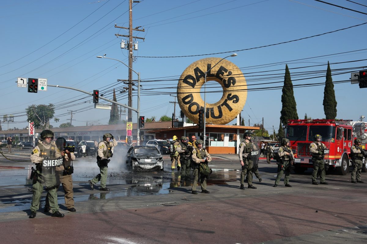Már az FBI is figyeli a Los Angelesben történteket, egyre nagyobb a káosz