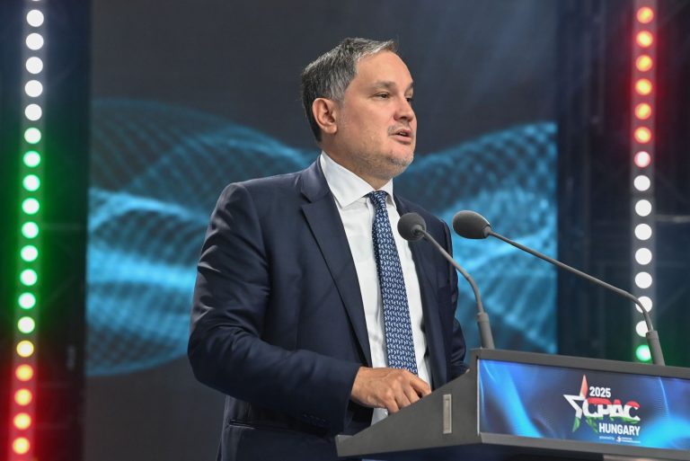 Gyorsvasút és új cargo repülőtér épülhet Budapesten