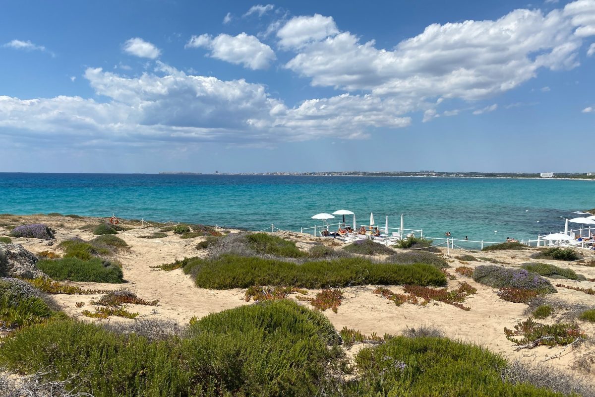 Ennek az olasz városnak elege lett a turisták viselkedéséből, tilalomról döntött