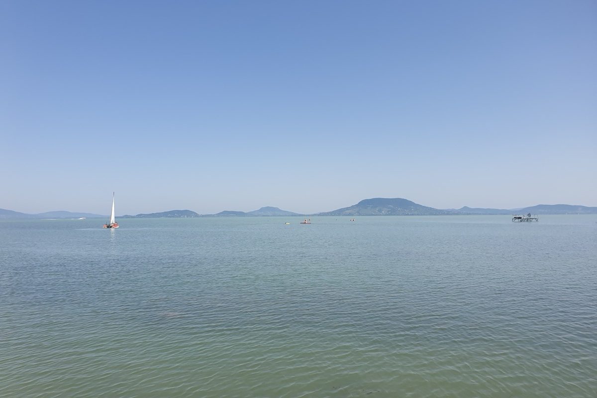 100 centiméter alá csökkent a Balaton átlagos vízszintje
