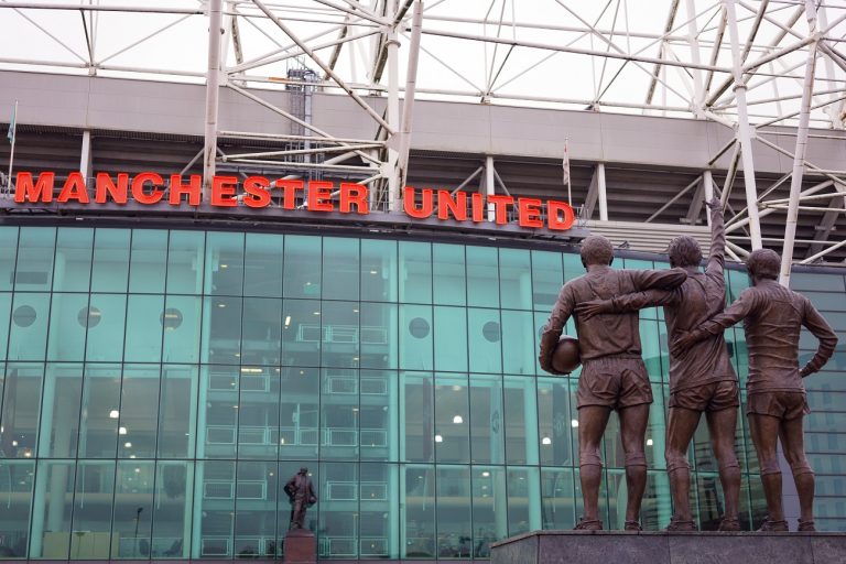 Szabályosan lehúzhatják a Manchester Unitedet