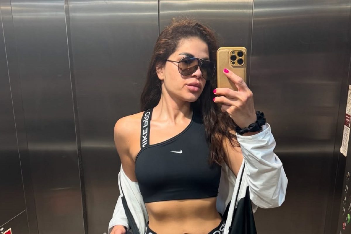 Friss fotókkal jelentkezett Gáspár Evelin