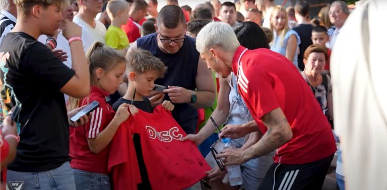 Videós összefoglaló a ZTE és a DVSC őrült meccséről, Dzsudzsák 24 méteres bombája