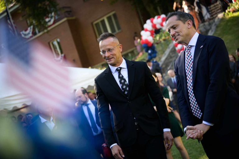 Szijjártó szerint Trump már békét teremthetett volna Ukrajnában, de közbeszóltak az ukránok és Brüsszel